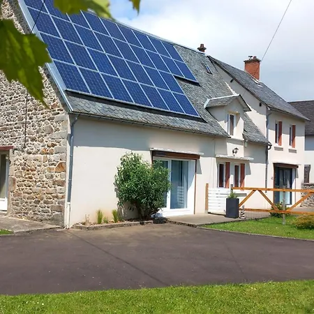 Gite L'Instant Present Messeix Exterior photo