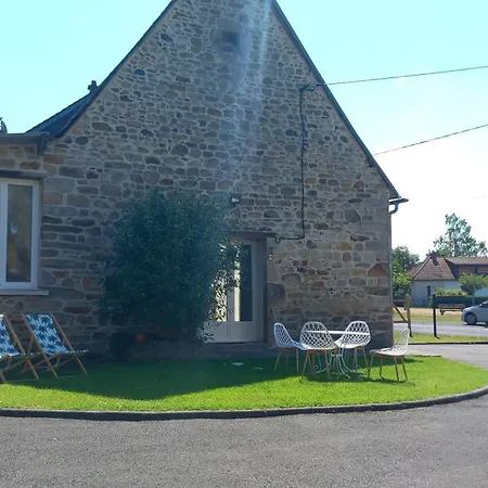 Gite L'Instant Present Messeix Exterior photo